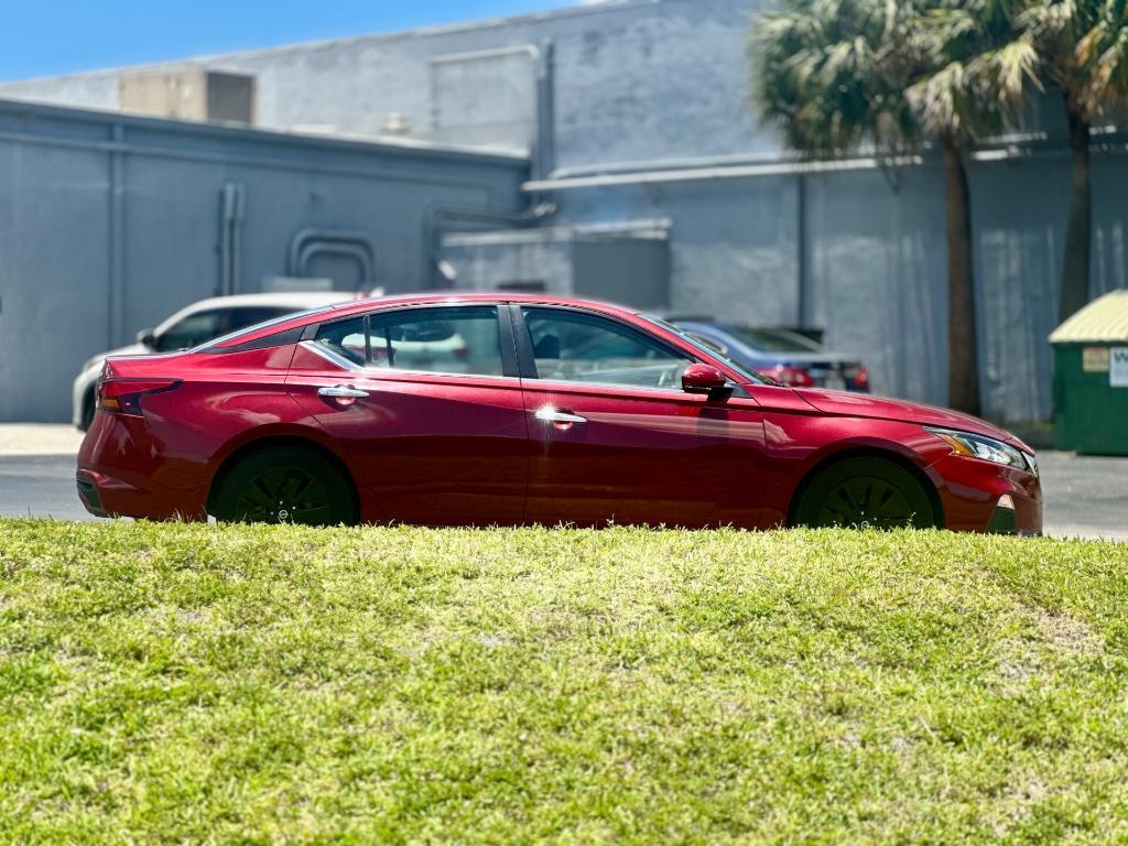 used 2021 Nissan Altima car, priced at $15,899