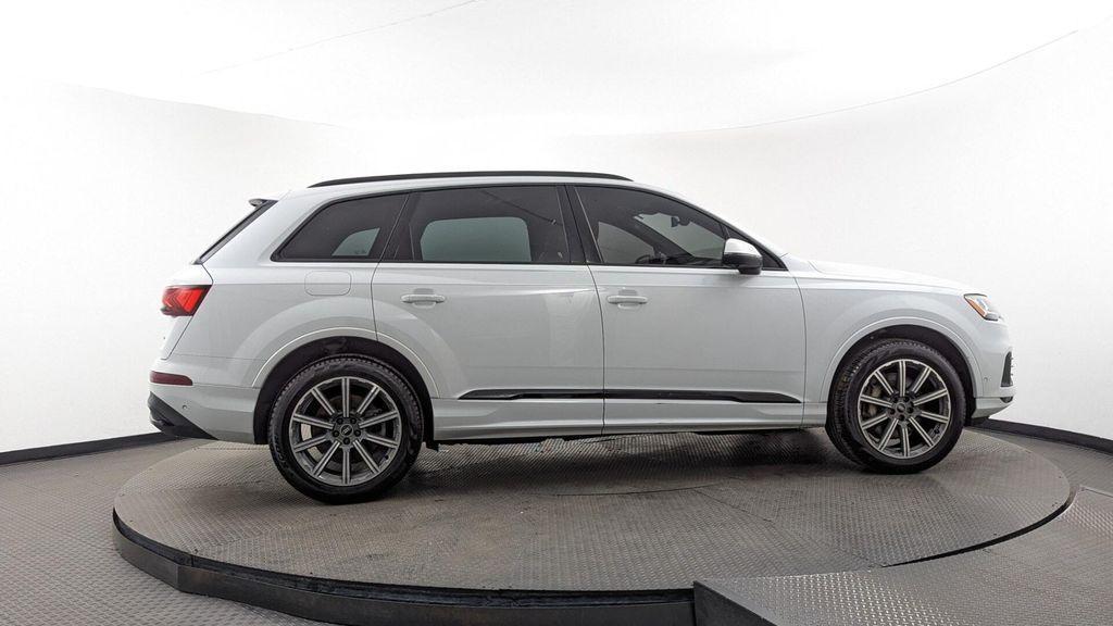 used 2022 Audi Q7 car, priced at $27,899