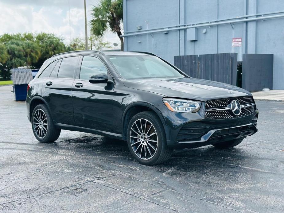 used 2020 Mercedes-Benz GLC 300 car, priced at $22,499