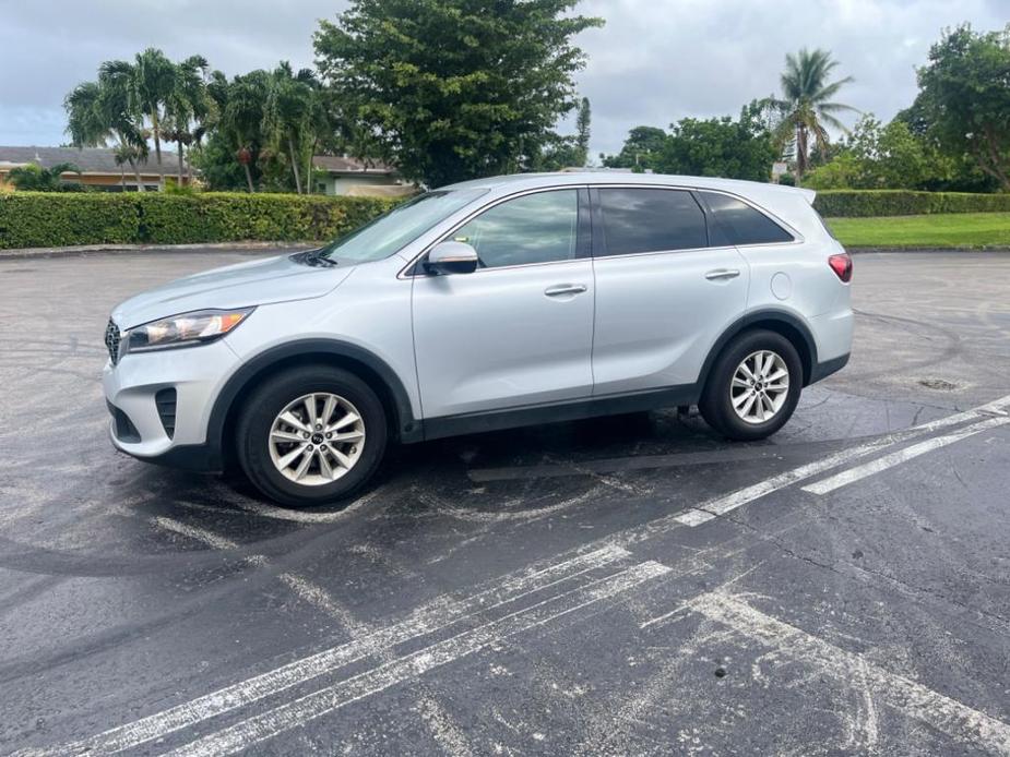 used 2020 Kia Sorento car, priced at $12,889