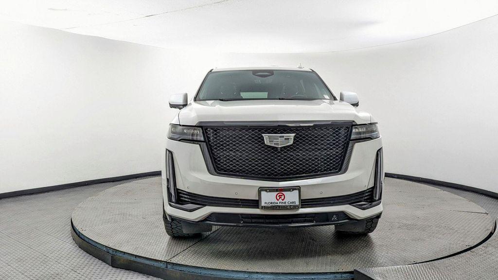 used 2021 Cadillac Escalade ESV car, priced at $63,499