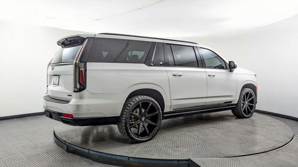 used 2021 Cadillac Escalade ESV car, priced at $63,499