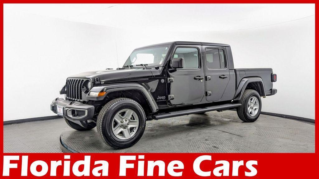 used 2023 Jeep Gladiator car, priced at $26,999