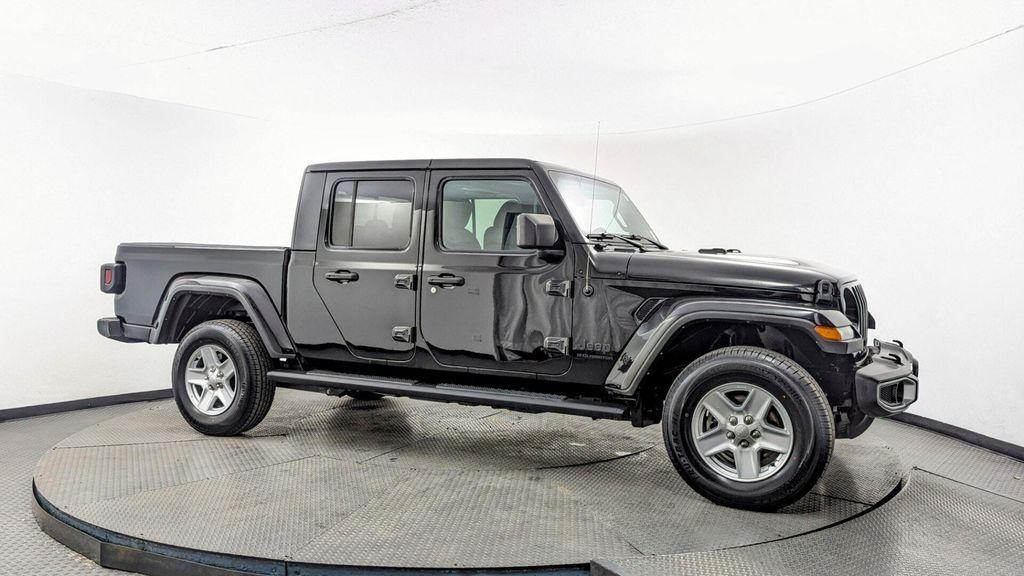 used 2023 Jeep Gladiator car, priced at $26,999