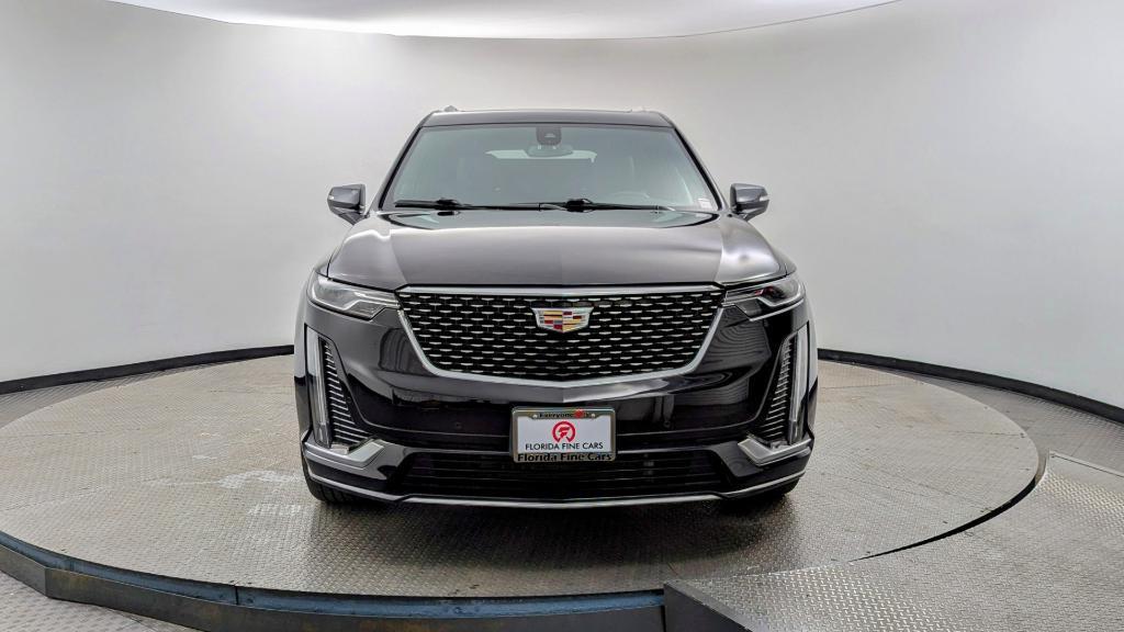 used 2021 Cadillac XT6 car, priced at $26,099