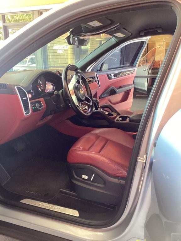 used 2021 Porsche Cayenne car, priced at $42,899