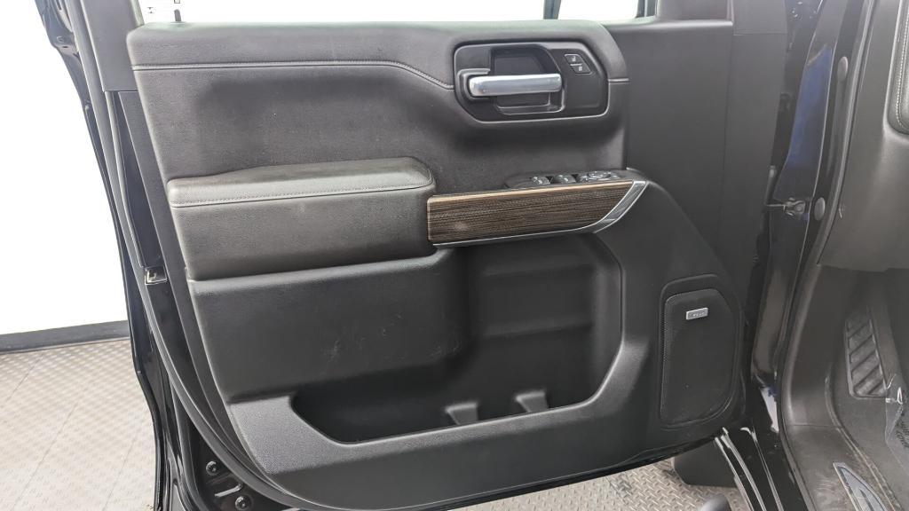 used 2021 Chevrolet Silverado 1500 car, priced at $35,999