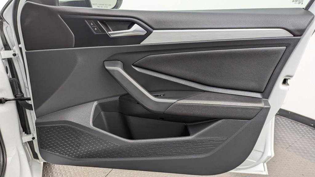 used 2025 Volkswagen Jetta car, priced at $18,499