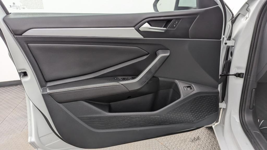 used 2025 Volkswagen Jetta car, priced at $18,499