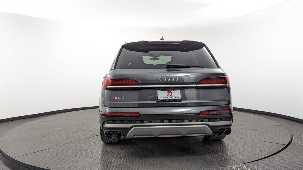 used 2022 Audi SQ7 car, priced at $49,499
