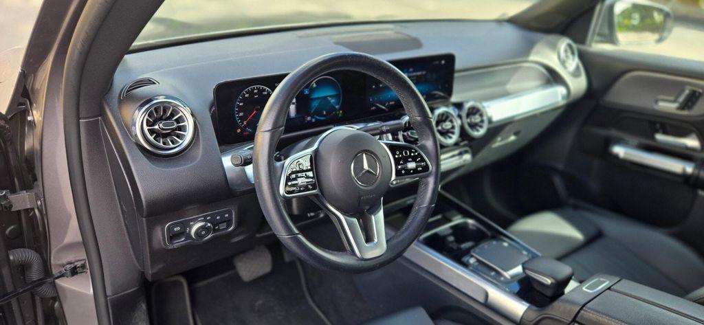 used 2022 Mercedes-Benz GLB 250 car, priced at $23,999