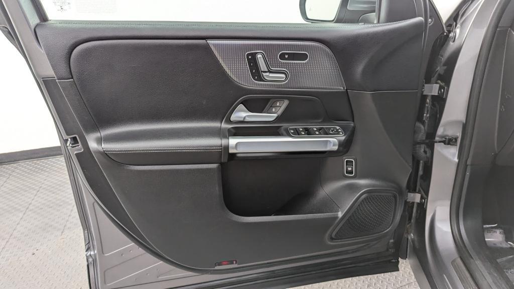 used 2020 Mercedes-Benz GLB 250 car, priced at $20,998
