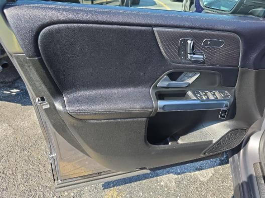 used 2020 Mercedes-Benz GLB 250 car, priced at $22,899