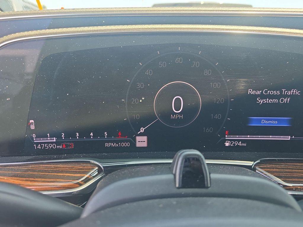 used 2022 Cadillac Escalade ESV car, priced at $43,999
