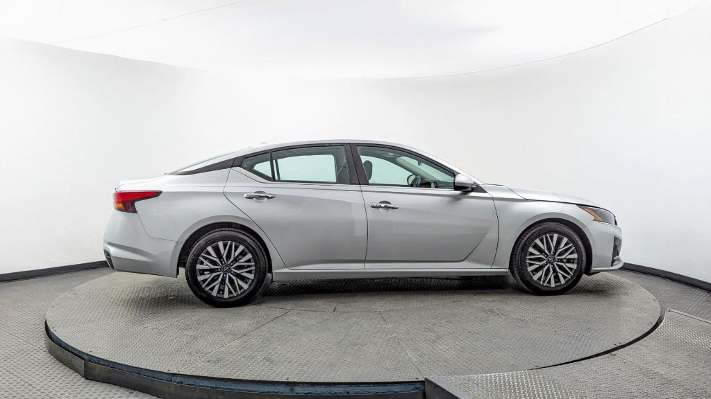 used 2023 Nissan Altima car, priced at $15,898