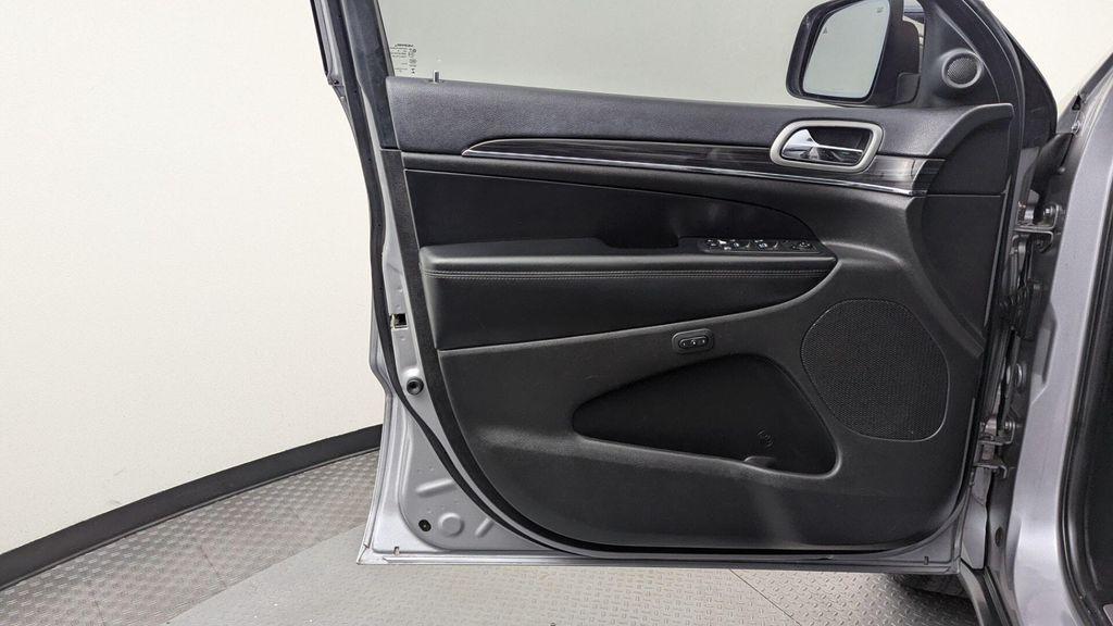 used 2019 Jeep Grand Cherokee car, priced at $15,997