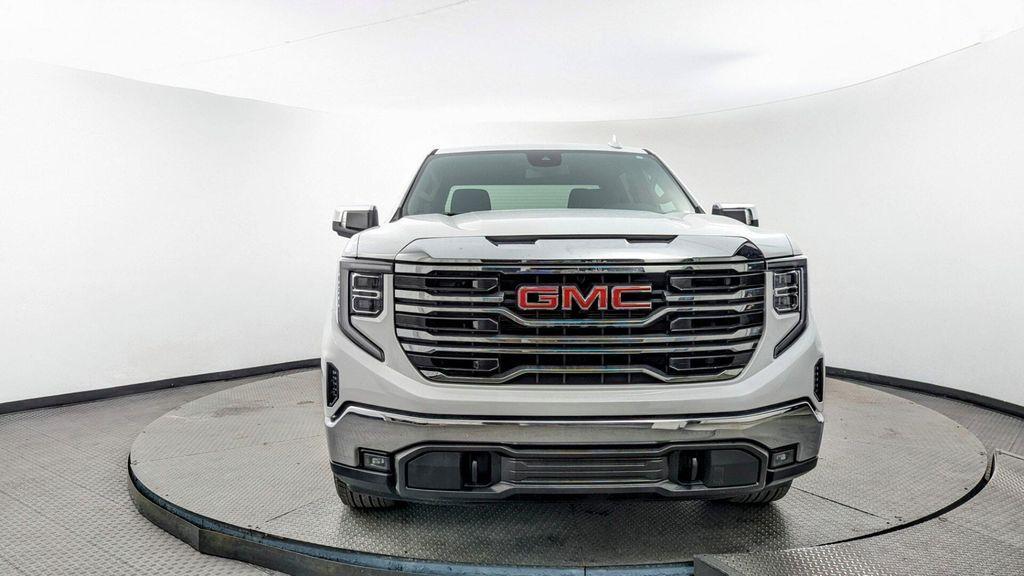 used 2024 GMC Sierra 1500 car, priced at $37,999