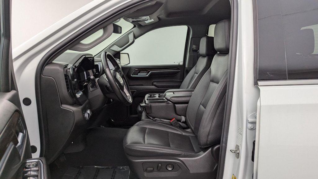 used 2024 GMC Sierra 1500 car, priced at $37,999