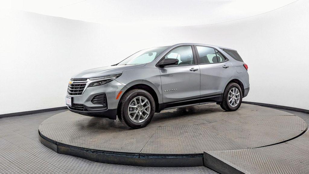 used 2023 Chevrolet Equinox car, priced at $13,499