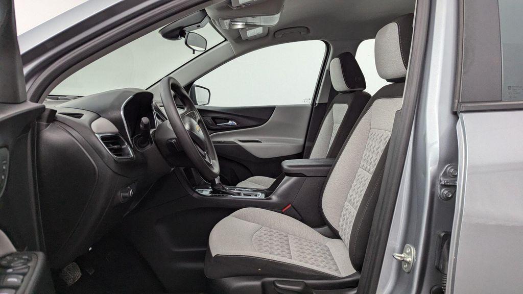 used 2023 Chevrolet Equinox car, priced at $13,499