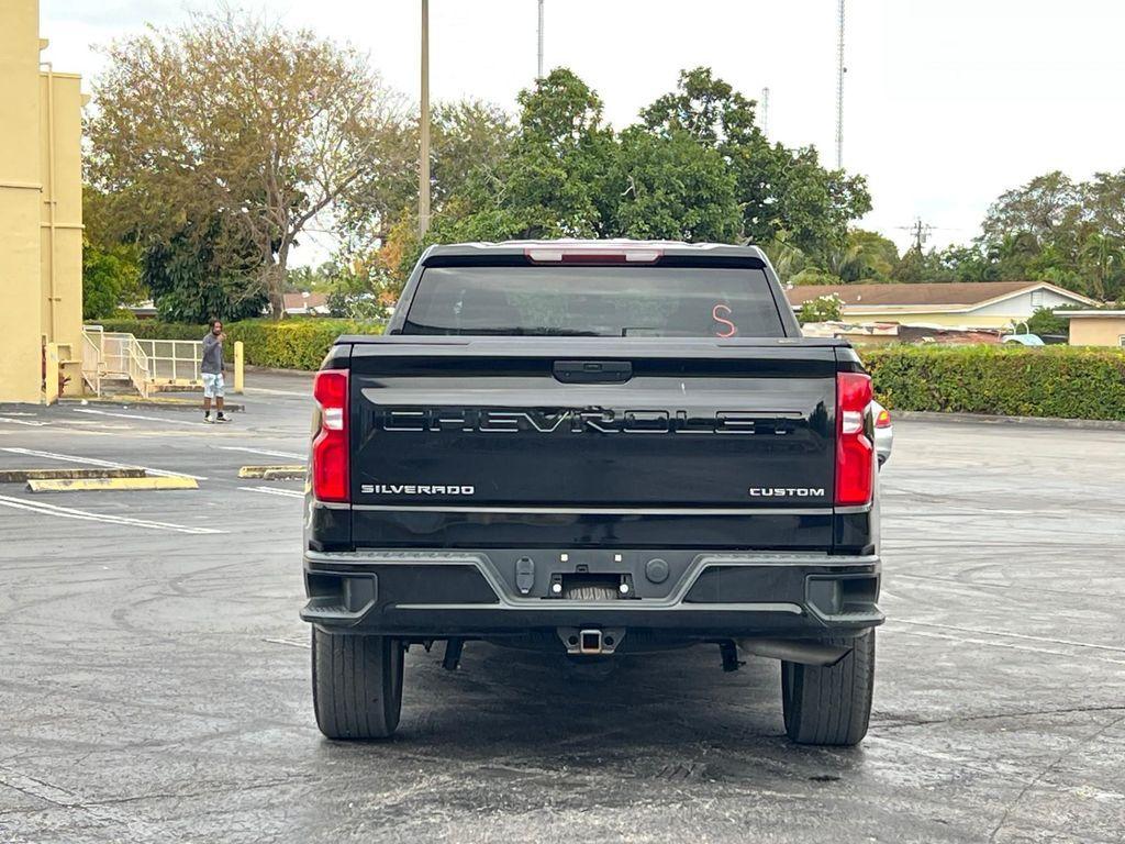 used 2022 Chevrolet Silverado 1500 Limited car, priced at $25,999