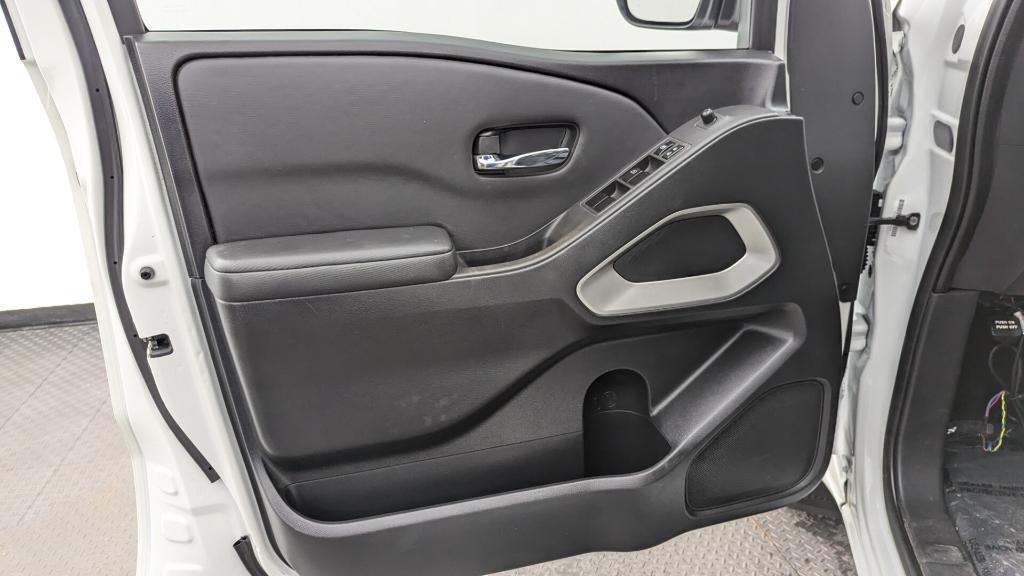 used 2022 Nissan Frontier car, priced at $23,499