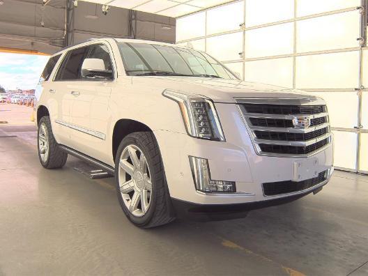 used 2019 Cadillac Escalade car, priced at $27,699