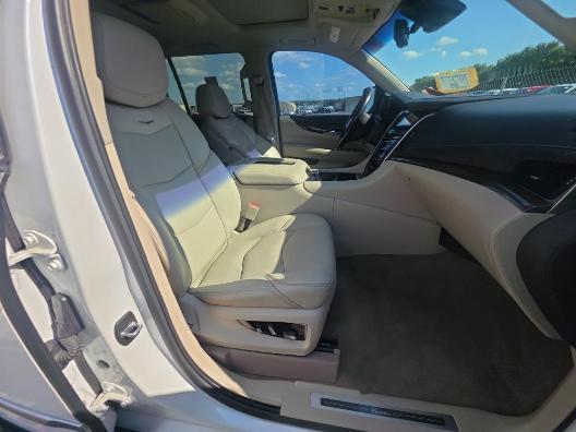 used 2019 Cadillac Escalade car, priced at $27,699