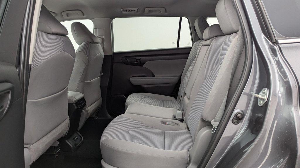 used 2021 Toyota Highlander car, priced at $24,499