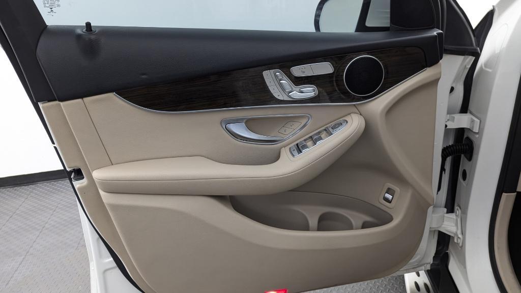 used 2019 Mercedes-Benz GLC 300 car, priced at $15,799