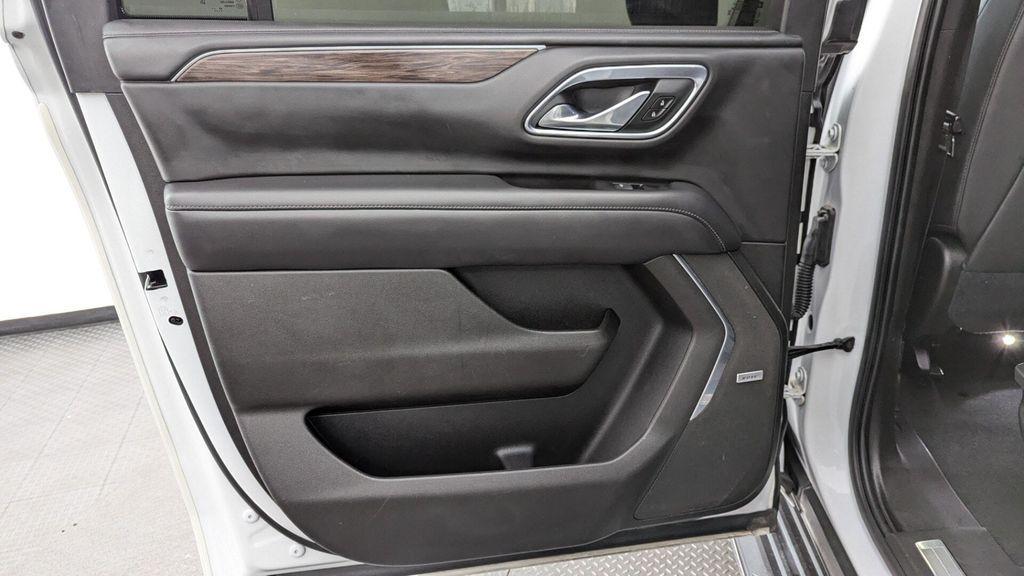 used 2021 Chevrolet Suburban car, priced at $35,299