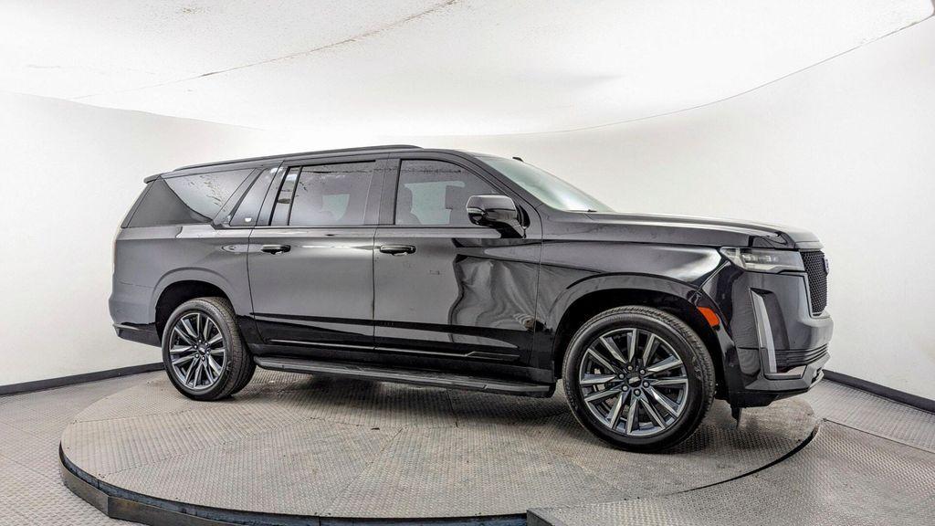 used 2021 Cadillac Escalade ESV car, priced at $50,997