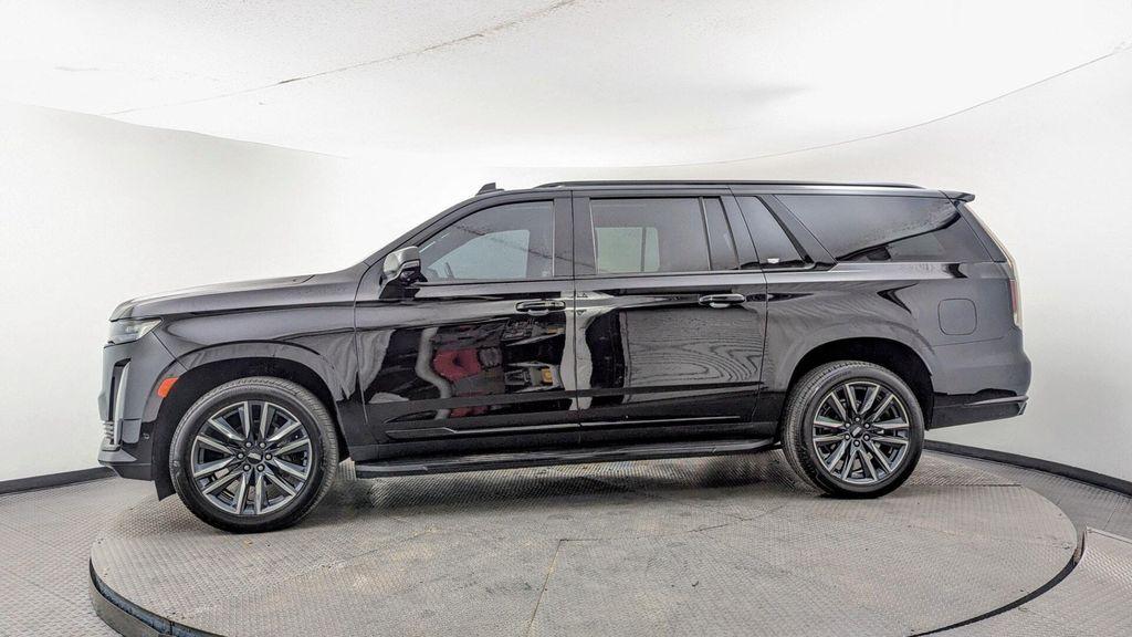 used 2021 Cadillac Escalade ESV car, priced at $50,997