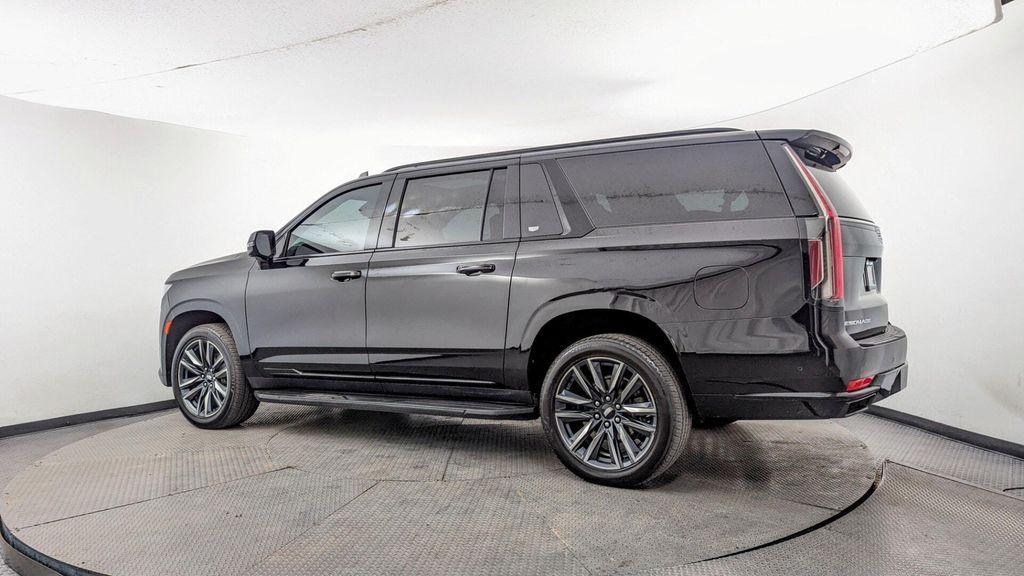 used 2021 Cadillac Escalade ESV car, priced at $50,997