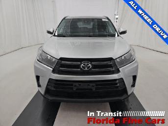 used 2019 Toyota Highlander car, priced at $24,999