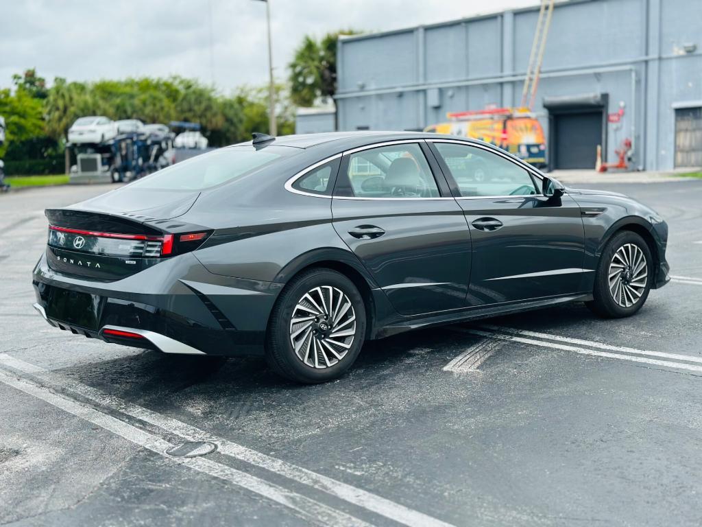 used 2024 Hyundai Sonata Hybrid car, priced at $24,499