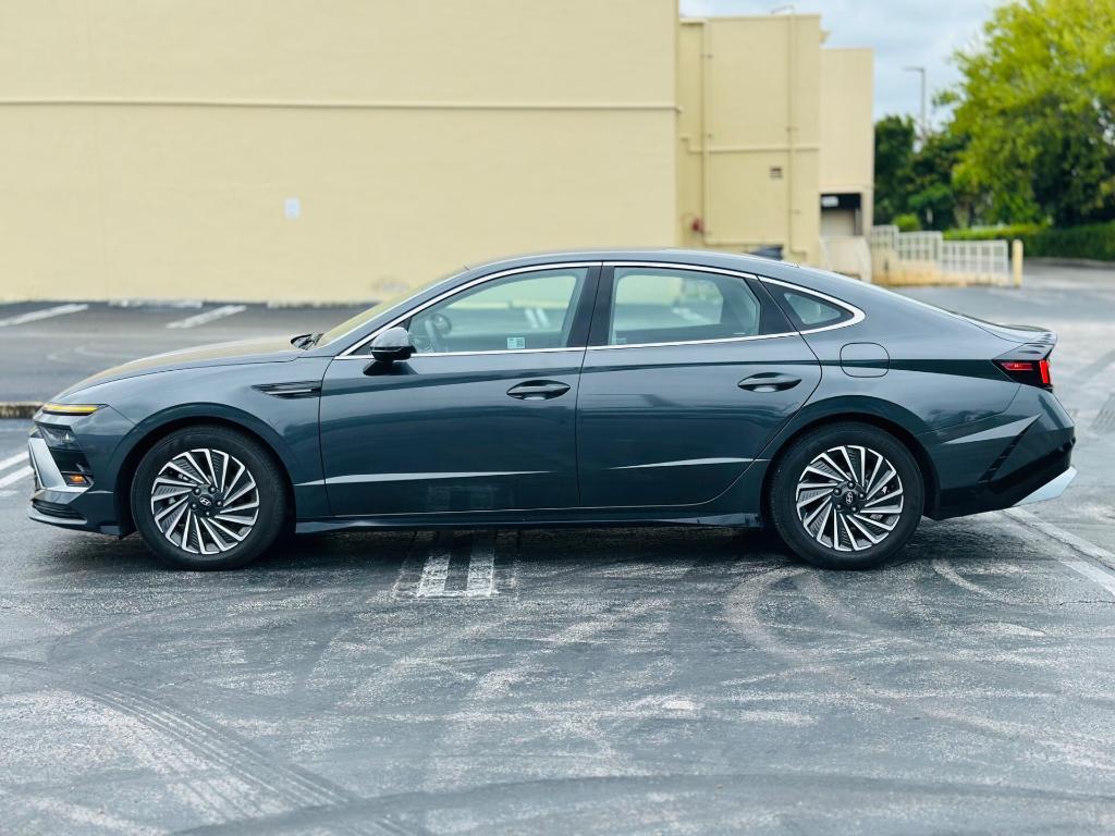 used 2024 Hyundai Sonata Hybrid car, priced at $24,499
