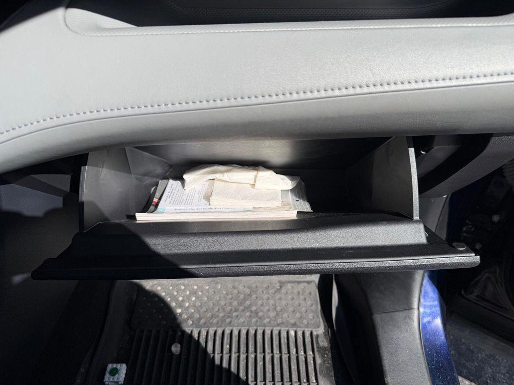 used 2023 Toyota Highlander car, priced at $26,999