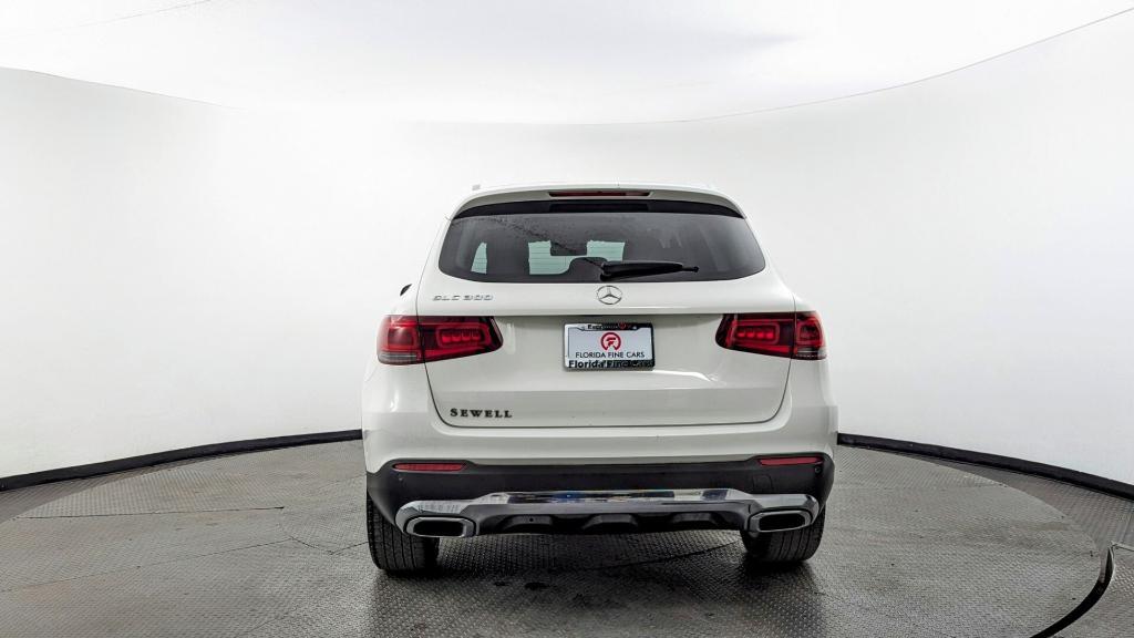 used 2021 Mercedes-Benz GLC 300 car, priced at $23,994