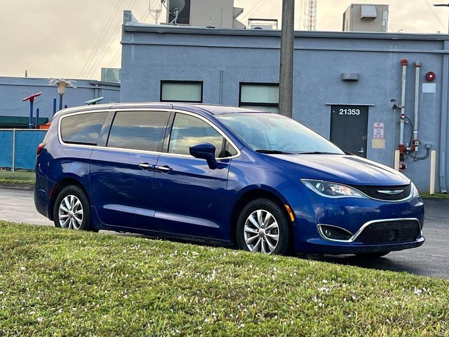 used 2019 Chrysler Pacifica car, priced at $13,999