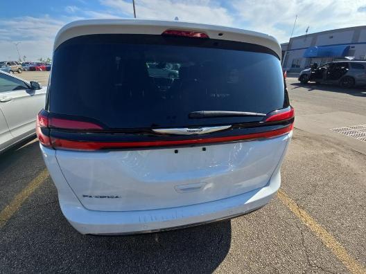 used 2022 Chrysler Pacifica car, priced at $18,798