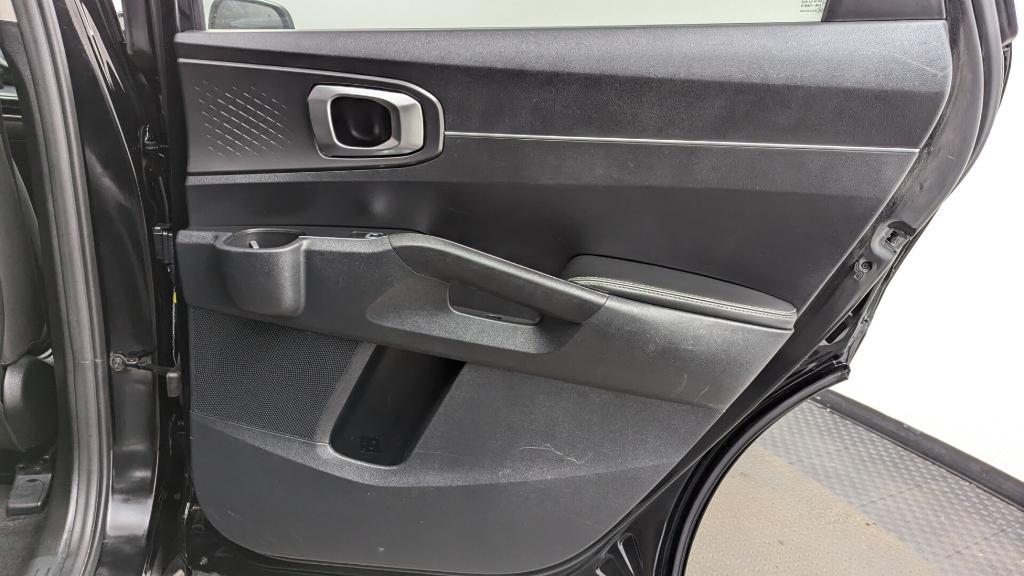 used 2025 Kia Sorento car, priced at $24,999