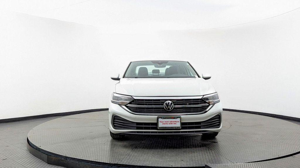 used 2023 Volkswagen Jetta car, priced at $12,899
