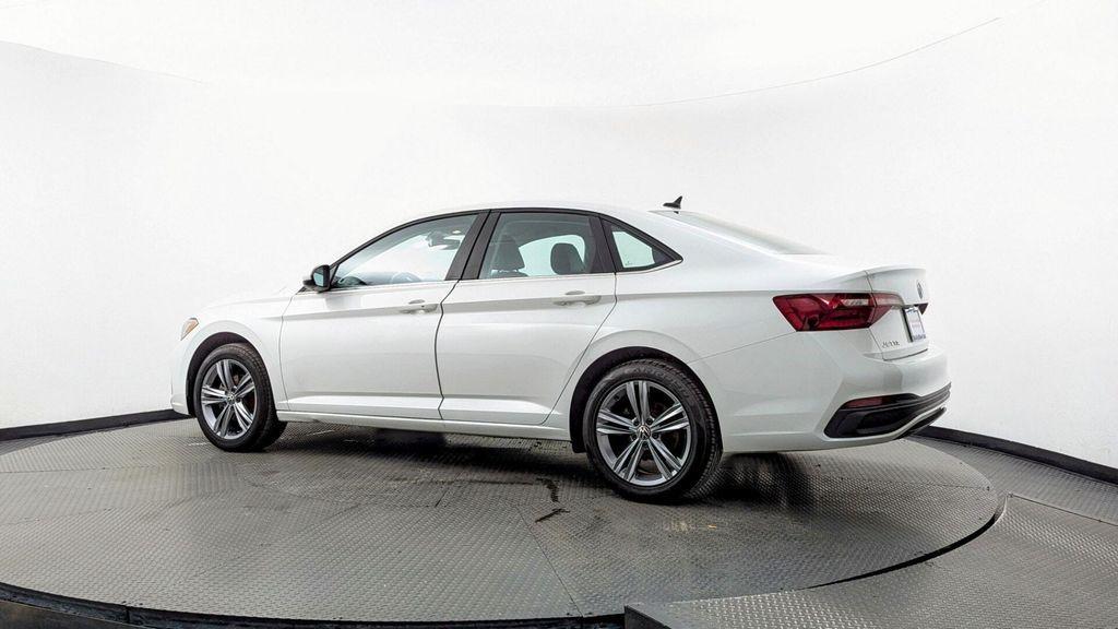 used 2023 Volkswagen Jetta car, priced at $12,899