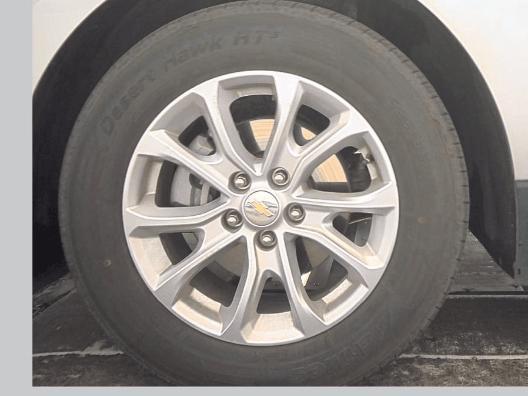 used 2020 Chevrolet Equinox car, priced at $13,999