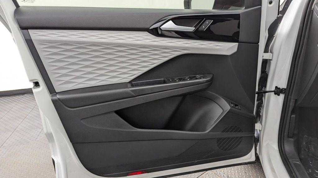 used 2022 Volkswagen Taos car, priced at $13,999