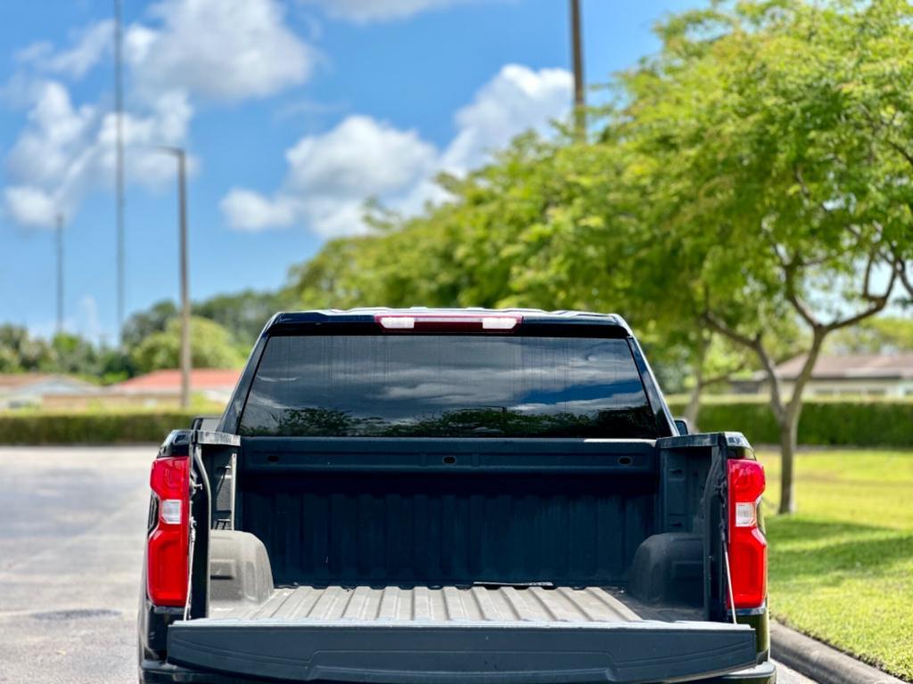 used 2022 Chevrolet Silverado 1500 Limited car, priced at $27,999
