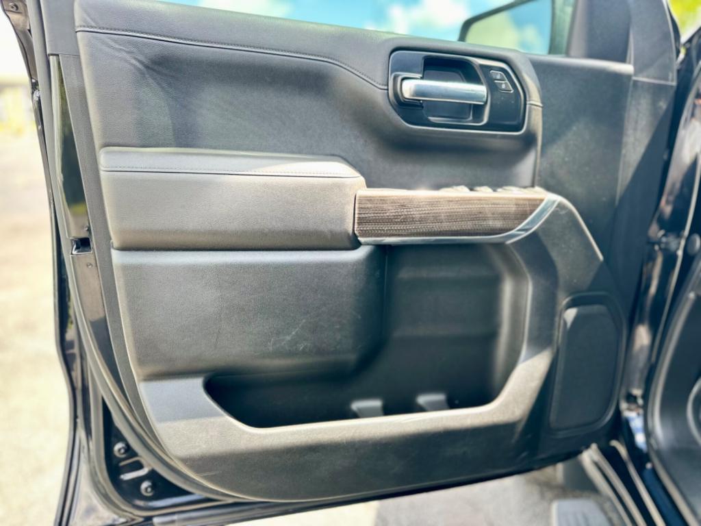 used 2022 Chevrolet Silverado 1500 Limited car, priced at $27,999