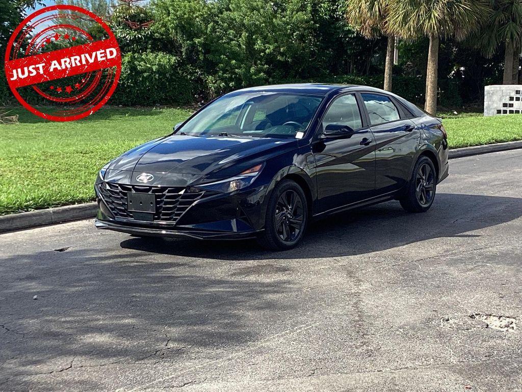 used 2022 Hyundai Elantra car, priced at $14,899