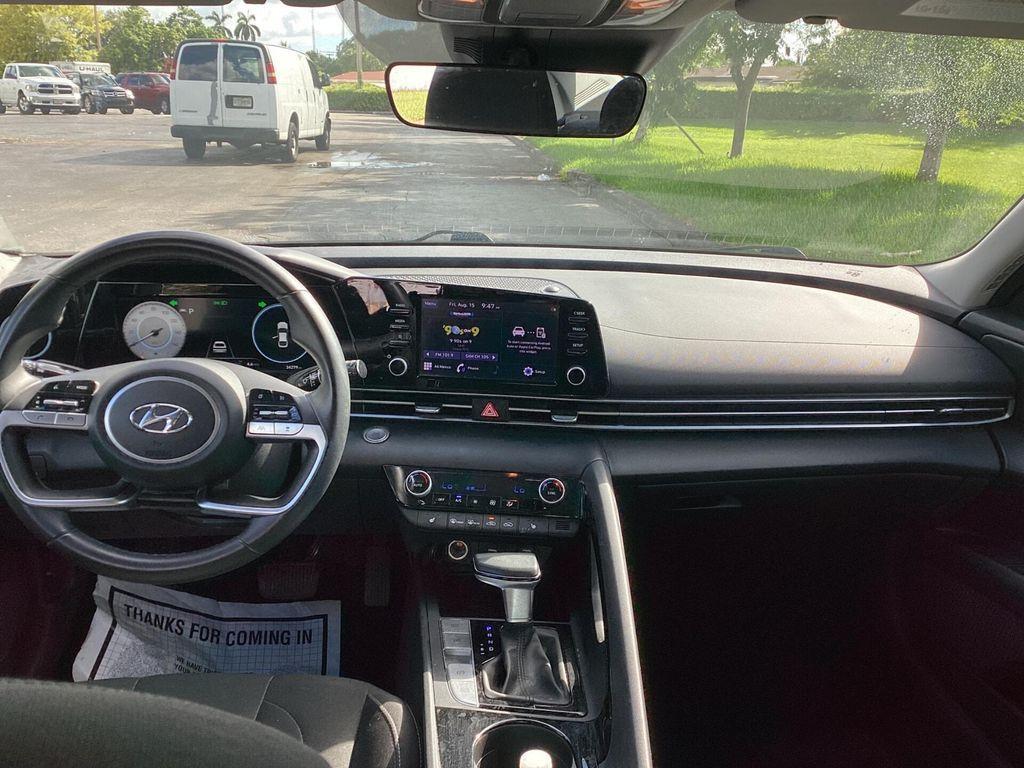 used 2022 Hyundai Elantra car, priced at $14,899